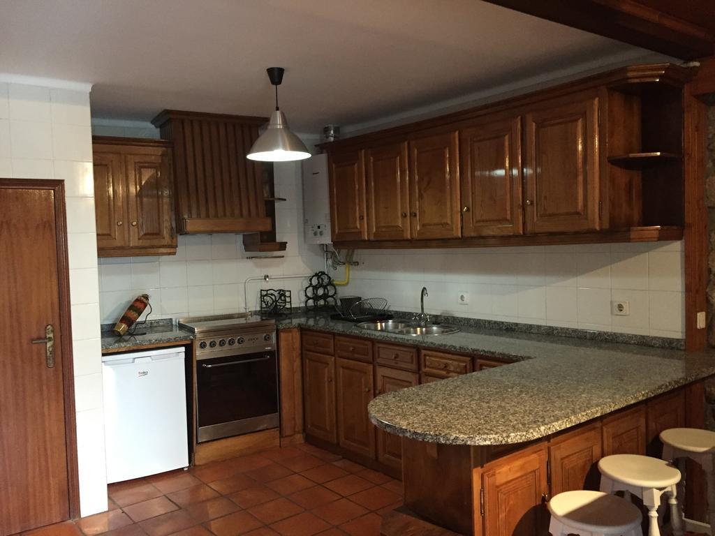 Casinha Das Cortes Apartment Вила Нова де Сервейра Екстериор снимка