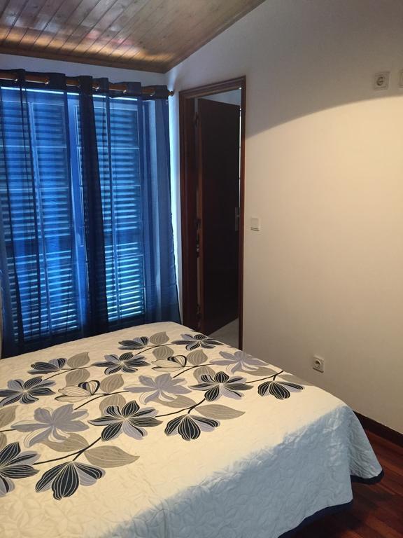 Casinha Das Cortes Apartment Вила Нова де Сервейра Екстериор снимка